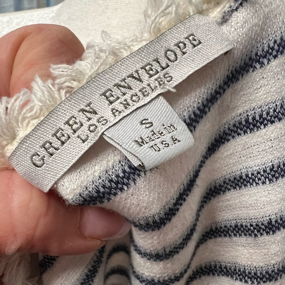 #17 GREEN ENVELOPE • NAUTICAL STRIPE • FRINGE HEM TOP - Picture 4 of 4